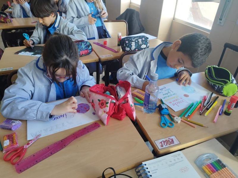 Los alumnos del Colegio San Juan Bosco participan en el certamen de dibujo Los derechos de la infancia 