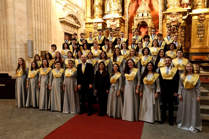 El coro salmantino que quiere reunir a cientos de integrantes de sus cinco décadas de historia