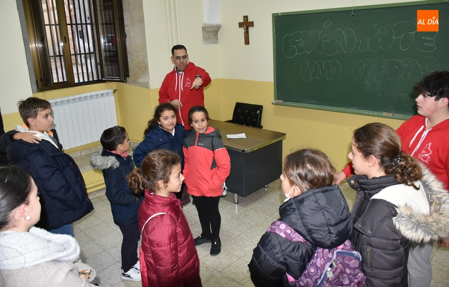 Una treintena de chavales toma parte en la gymkana en honor a San Cayetano