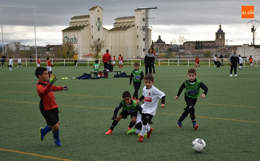 Doble goleada en sesión simultánea de los dos equipos más pequeños del Ciudad Rodrigo