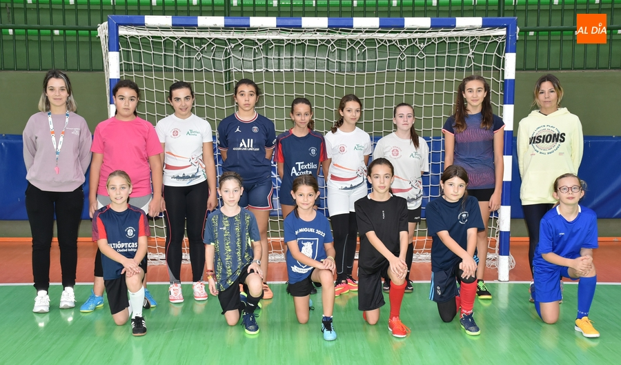 El III Columnas configura un equipo de fútbol sala íntegramente femenino