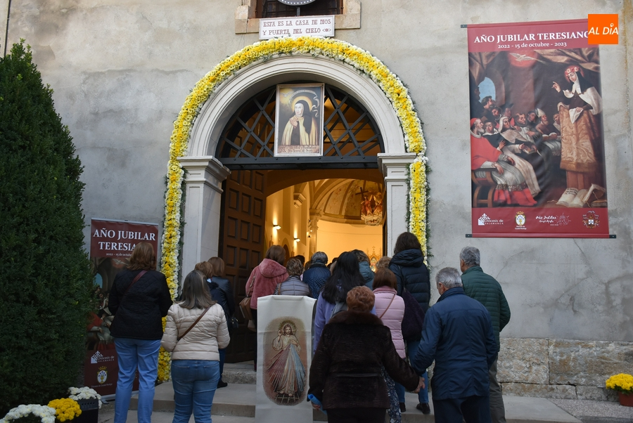 Florida y solemne apertura de la Puerta Santa del Convento de las Carmelitas