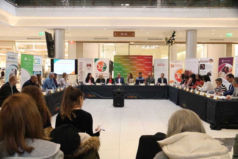 Encuentro para debatir sobre la inclusión laboral de personas con problemas de salud mental