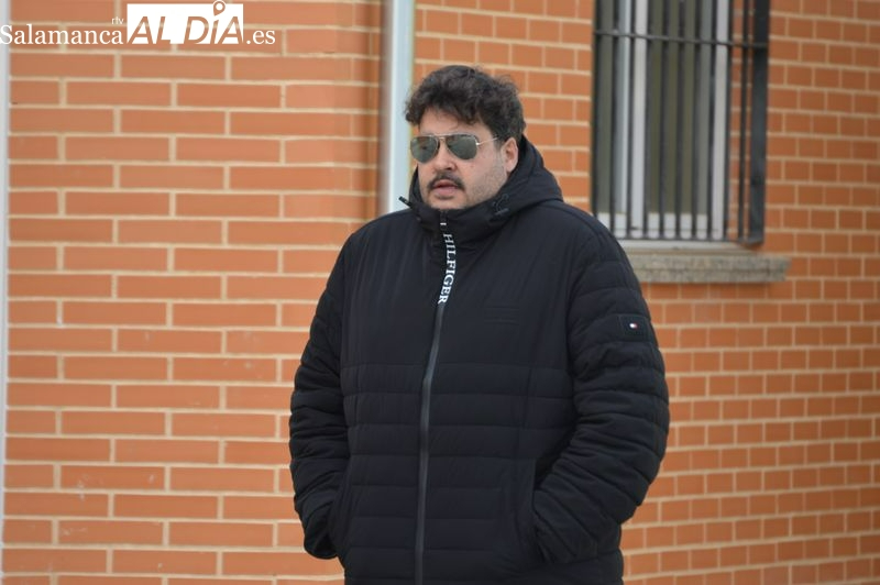 Sandoval ratifica a Casañ como entrenador de Unionistas