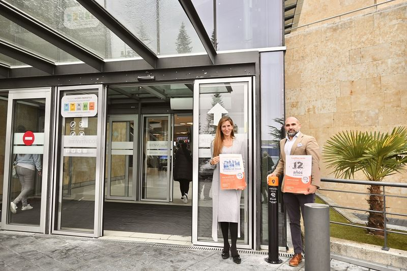 El Tormes, primer Centro Comercial  Cero colillas 