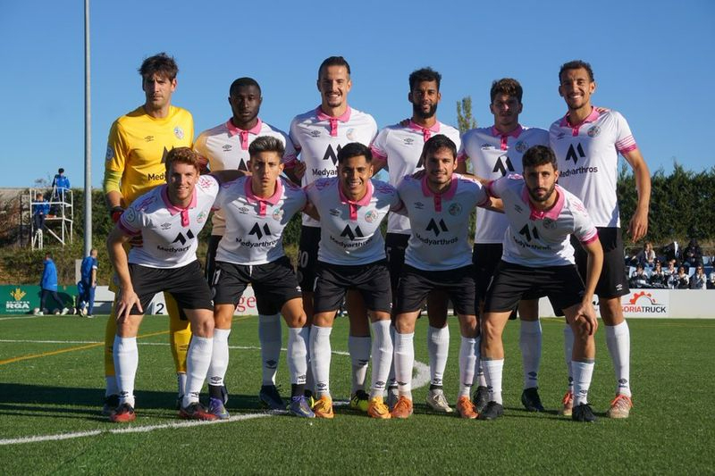 El Salamanca UDS llega segundo al parón tras adelantar a la Arandina