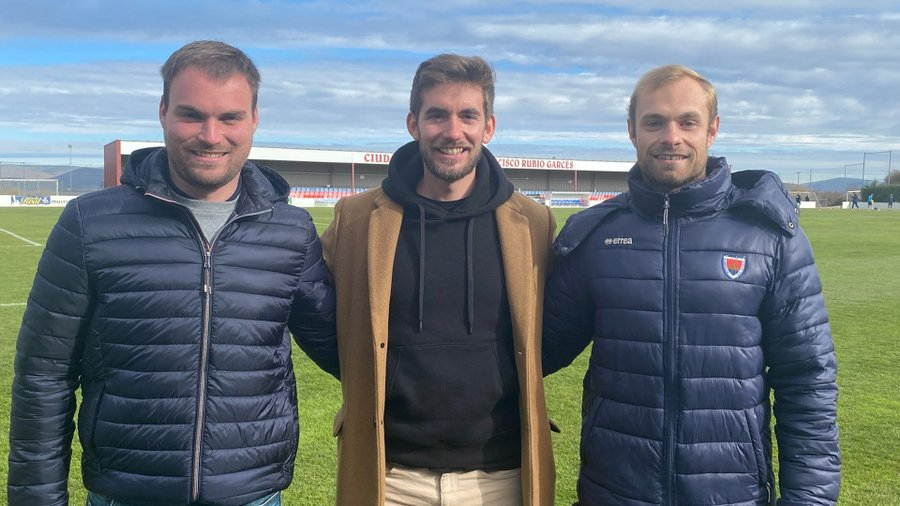 Pablo Cortés regresa a España y ocupará el banquillo del filial del Numancia