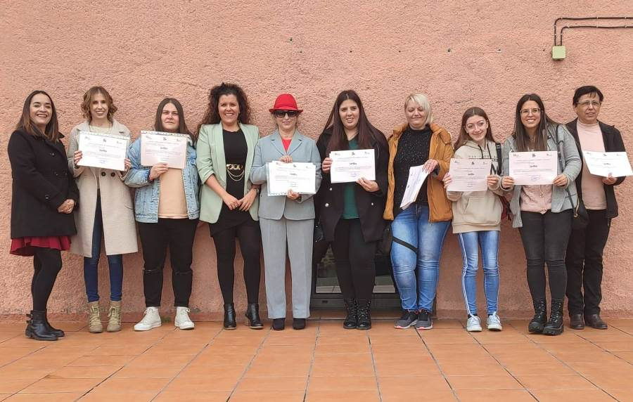 Las 8 alumnas de ‘Residencias en Alto Águeda 2’ finalizan su formación