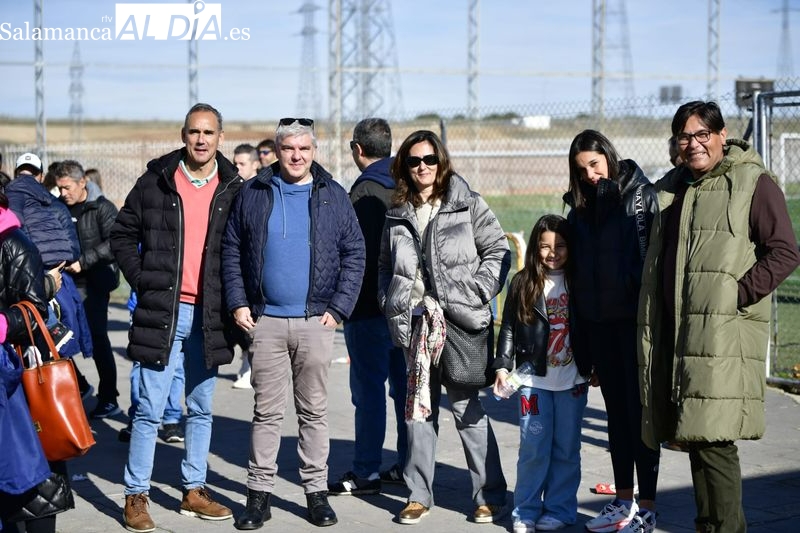 Sale el Sol y los salmantinos no fallan a su cita con las gradas para ver partidos