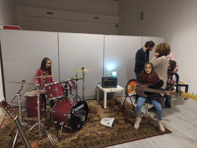 La Escuela de Música moderna ‘La Musa’ celebra en Vitigudino una jornada de puertas abiertas