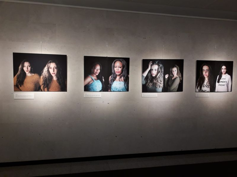 Yo soy más fuerte que tú, la exposición que ayuda a reflexionar sobre la violencia machista