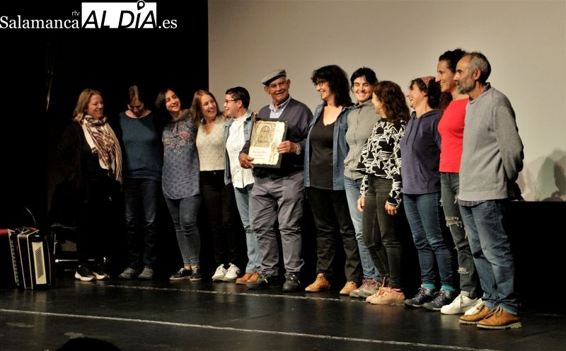 Monleras rinde homenaje a Arcadio Vicente