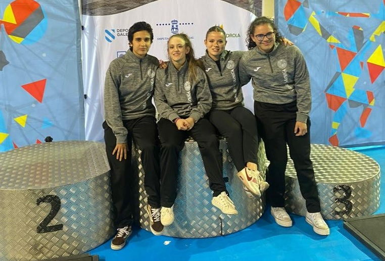 El equipo femenino de halterofilia del Club Deportivo de la Universidad se consagra como uno de los mejores de España