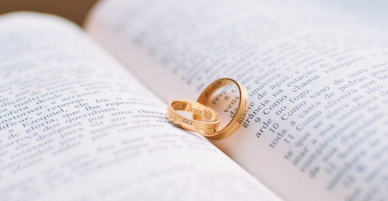 Más de 400 parejas de Castilla y León se casan ante notario 