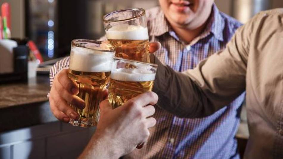 El mal llamado consumo moderado, detrás de uno de cada 8 cánceres causados por el alcohol 