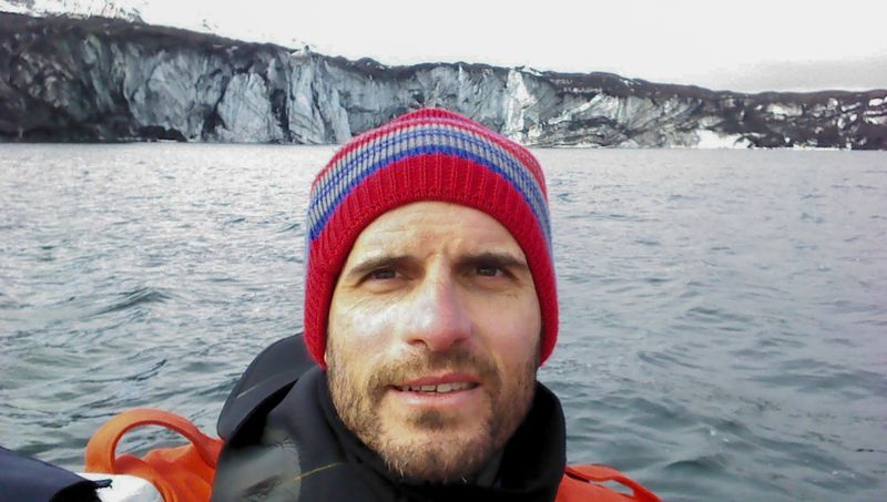 El geólogo salmantino que investiga en la Antártida cómo predecir las erupciones de los volcanes 