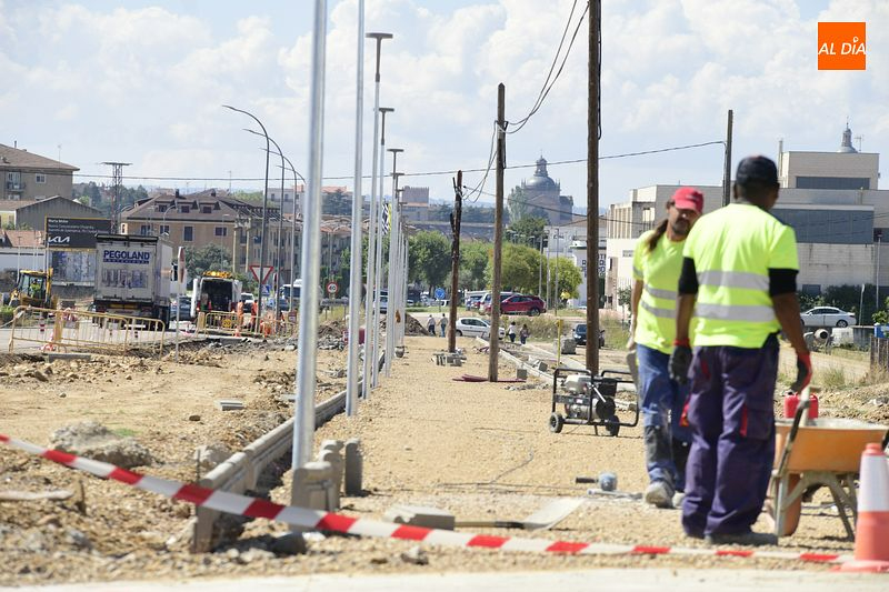 Bautizado como ‘Paseo de la Constitución’ el nuevo ‘paseo industrial verde’