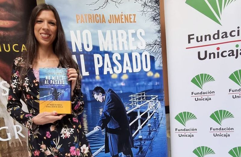 La profesora que se convirtió en escritora de éxito durante la pandemia llega a Salamanca