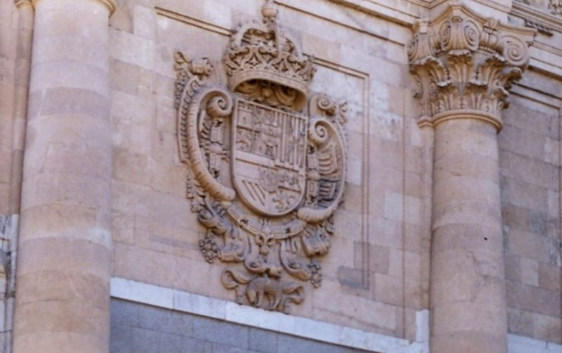 El libro que aborda el uso histórico de las piedras en los monumentos de Salamanca