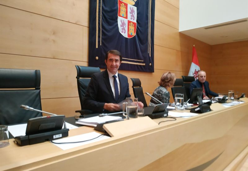 La Junta se compromete a invertir más de 75 millones para mejorar el operativo contra incendios forestales