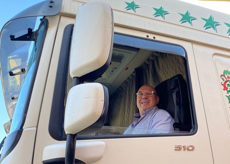 Eloy Baz, transportista salmantino: Llevo más de 40 años en este sector y siempre hemos estado igual; y va a peor