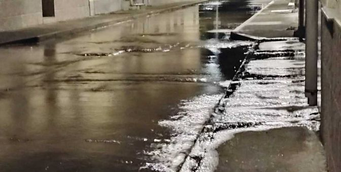 Un reventón en El Montalvo deja sin presión de agua al centro de Salamanca