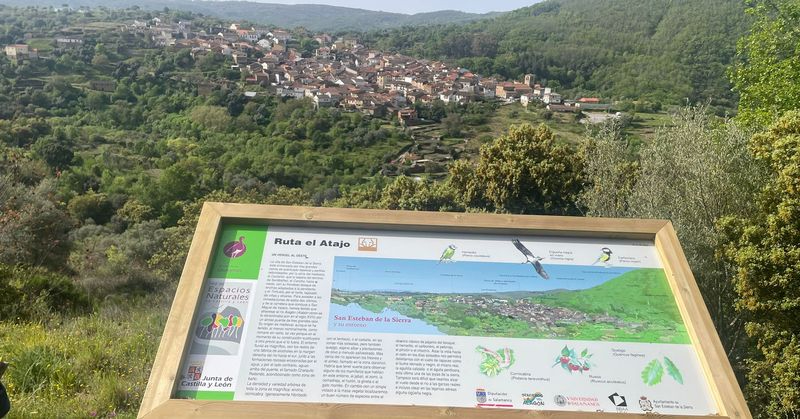 Ruta el Atajo: naturaleza y arte en poco más de un kilómetro 