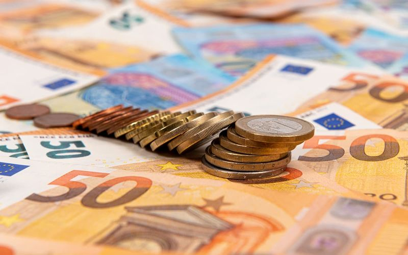 Más de medio centenar de municipios de Salamanca no informa sobre lo que cobran sus alcaldes y concejales