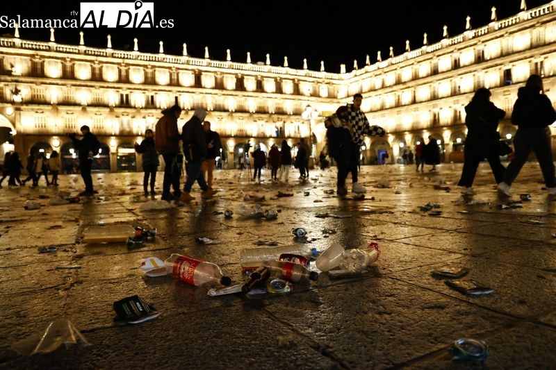 La otra cara de la Nochevieja Universitaria: la suciedad