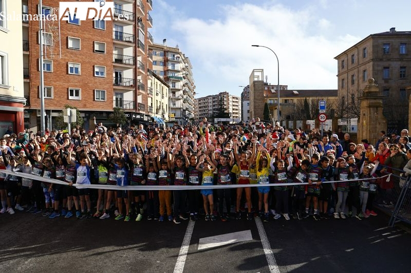 Los más pequeños disfrutan de la San Silvestre Salmantina 2022