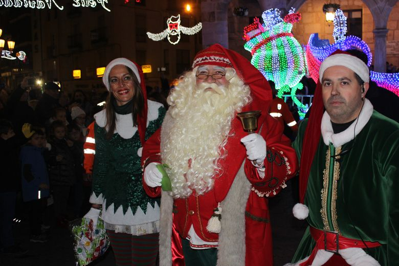 Así será la multitudinaria Cabalgaza en Salamanca: cinco carrozas y más de 300 personajes de dibujos
