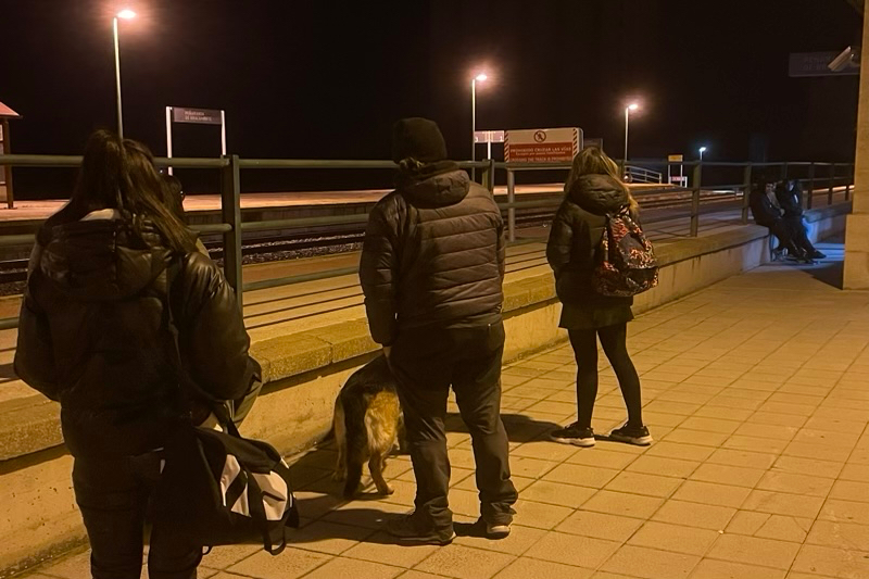 Indignación entre los usuarios del tren en Peñaranda por retrasos de hasta 30 minutos en su llegada