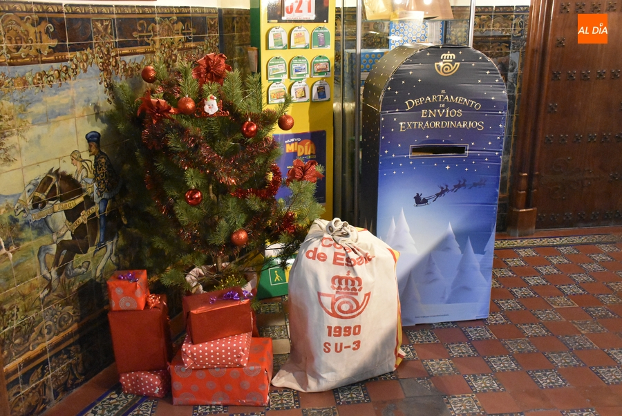 Correos habilita un año más un buzón dirigido al ‘Departamento de Envíos Extraordinarios’