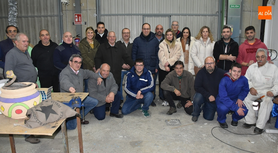 El Equipo de Gobierno visita a los Amigos de la Ilusión a una semana de la Cabalgata de la normalidad