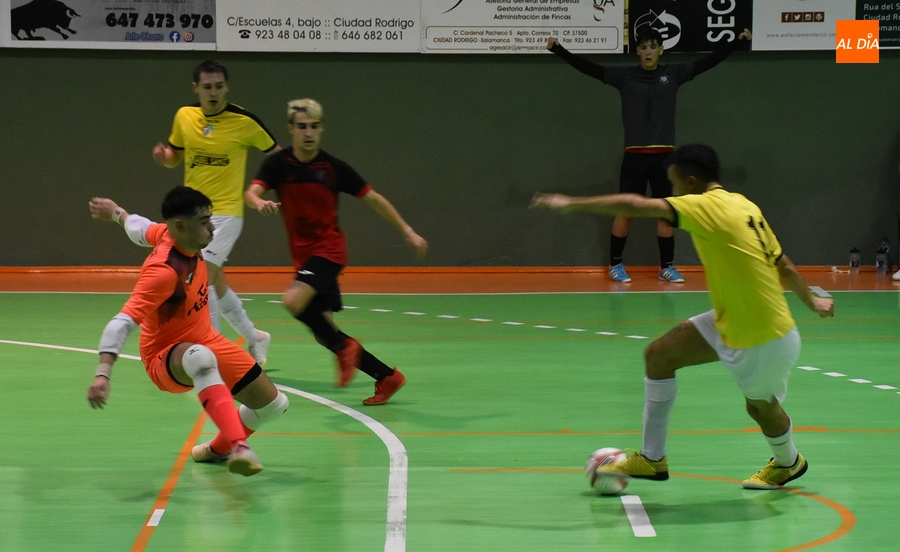 El III Senior paga carísimo su valentía ante Tierra Castellana