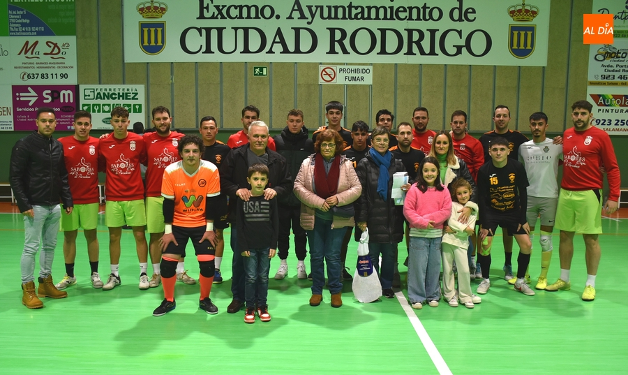La tarde solidaria a favor de AFAD en Conde de Foxá concluye con victoria del líder Paradinas