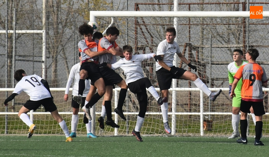 #M | 3-4 DIC | El Juvenil del Ciudad Rodrigo cae por la mínima ante Carbajosa de la Sagrada