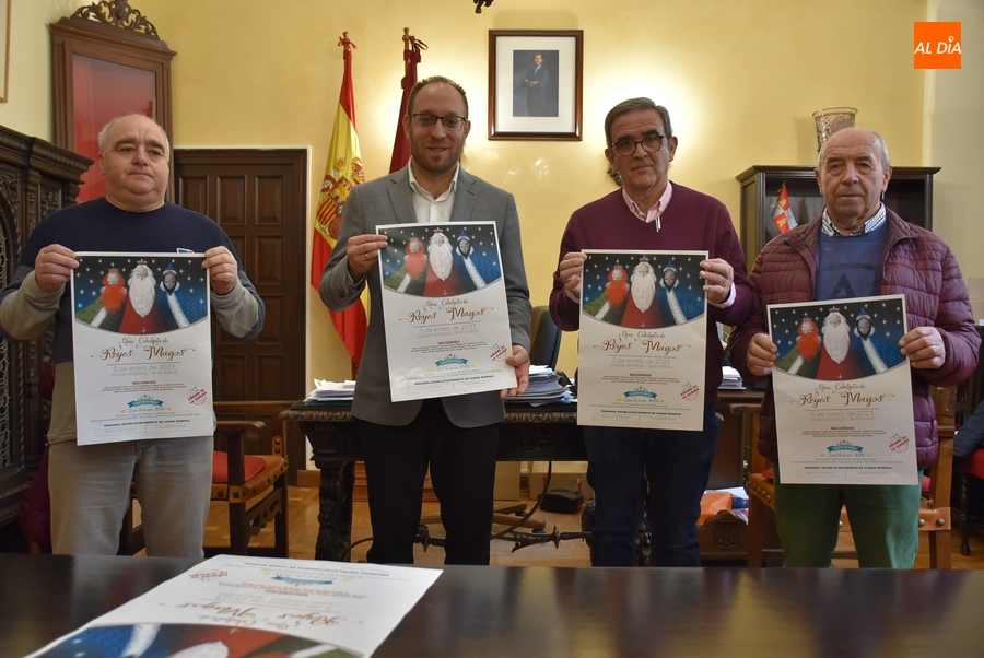 La Cabalgata, que estrenará 6 carrozas, cambia su recorrido por las obras de la Avenida de España