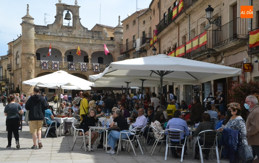 Abierto el plazo para que los hosteleros soliciten cambios de temporada de sus terrazas