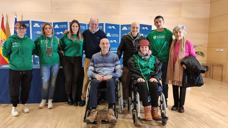 Enfermos de ELA reclaman una reunión urgente con Mañueco tras el rechazo de una ayuda directa a los afectados