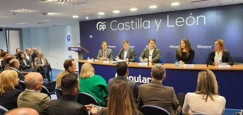 Carlos García Carbayo presidirá la gestora del PP en Salamanca con David Mingo de secretario