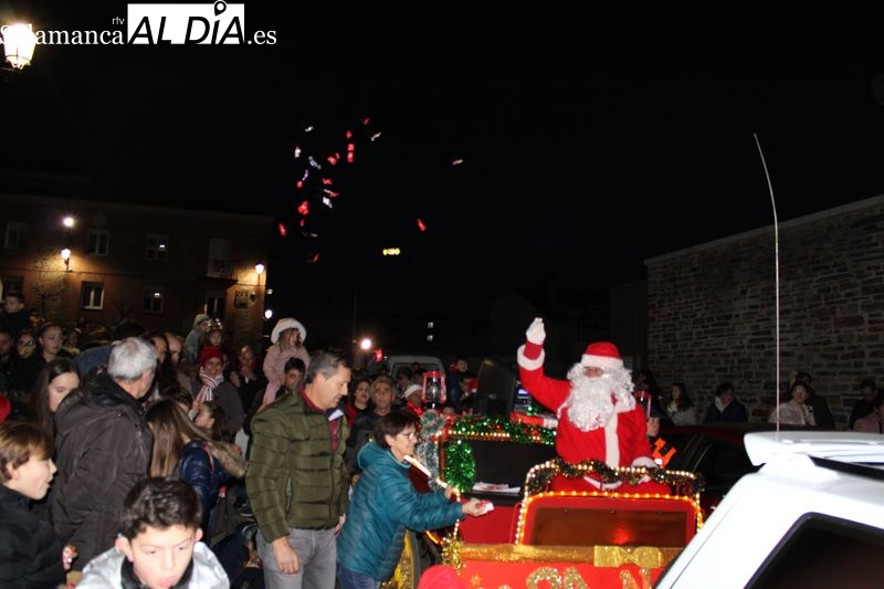 Papá Noel llega a las calles de Alba de Tormes 