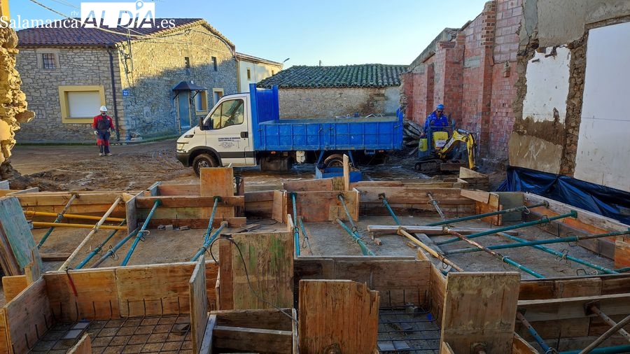 Arrancan en Peralejos de Abajo las obras de la primera ‘Vivienda en Red’ de la provincia