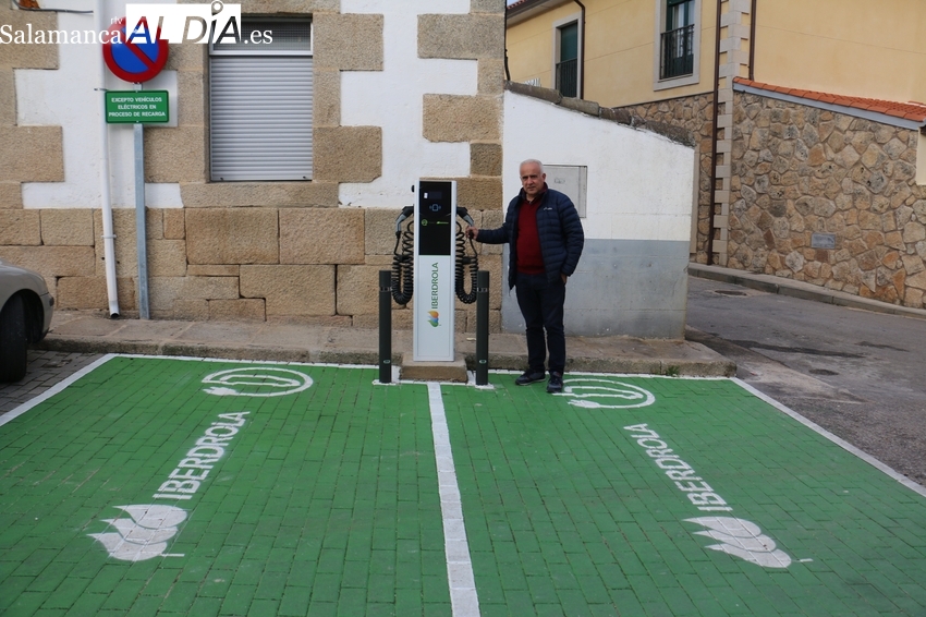 Barruecopardo ofrece ya estación de carga para vehículos eléctricos