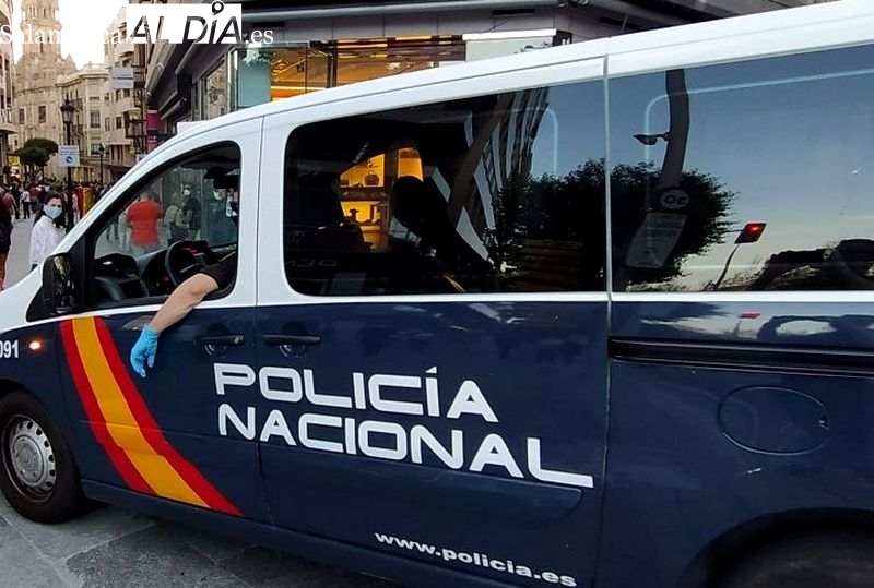 Sorprendido con colonias valoradas en más de 460 euros, robadas en una perfumería de la calle Toro