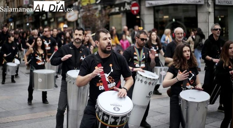 La Navidad llegará a los barrios con música, bailes, pasacalles...