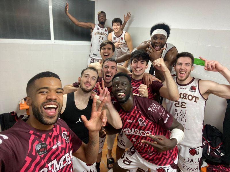 El CB Tormes revoluciona la tabla con una espectacular victoria en Morón