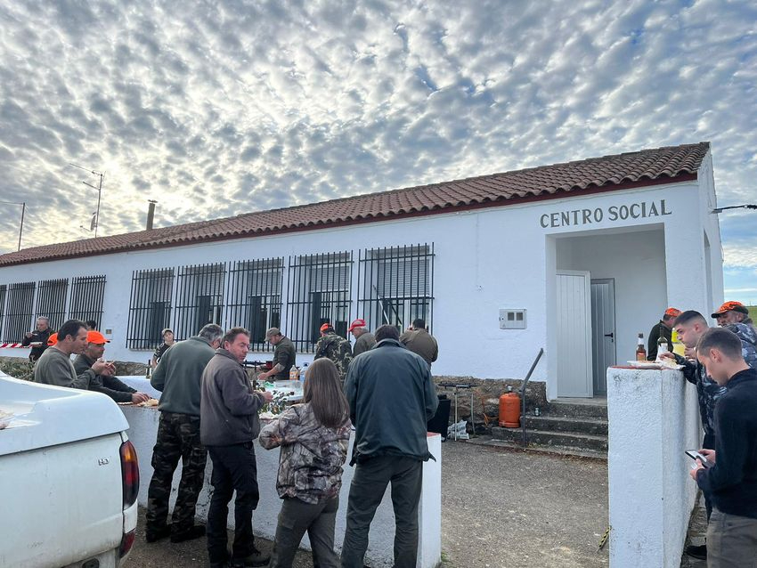La Asociación de Cazadores de Puerto Seguro invita a una montería a cazadores de la zona afectada por los fuegos del 15 de julio en la Sierra de Francia