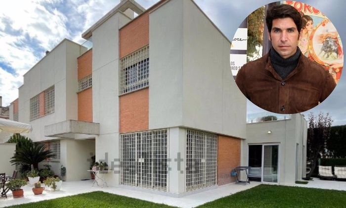 Así es la nueva casa de soltero de Cayetano Rivera en Sevilla
