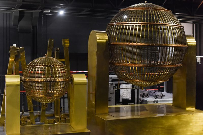 Así se guardan y vigilan los bombos y las más de 100.000 bolas del Sorteo de Navidad de este jueves